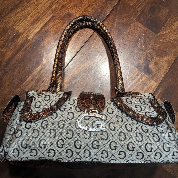 Guess handbag - Picture 1 of 5